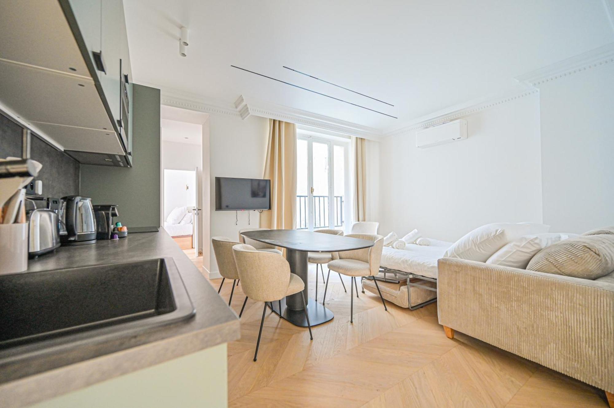 Sumptuous & Serene Parisian Flat Esterno foto